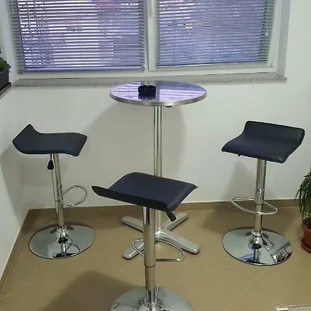 Apartman Toni Gračac Zimmer foto